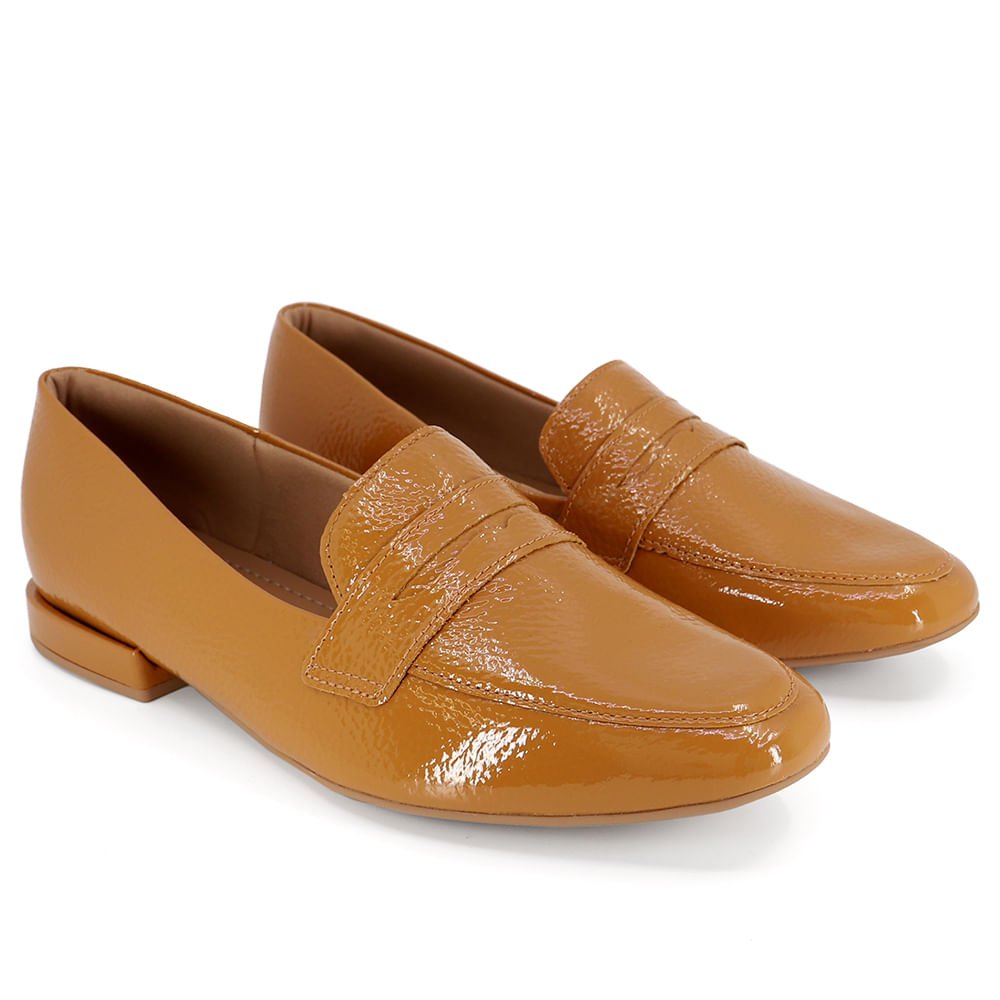 Loafer Marrom Básico Verniz Marrom 2