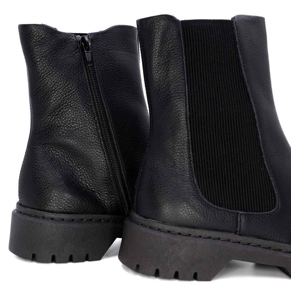Bota Chelsea Preta Couro Preto 4