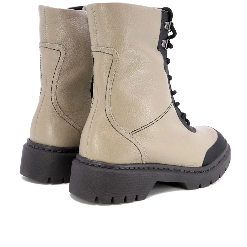 Bota Coturno Cinza Couro Bege 3