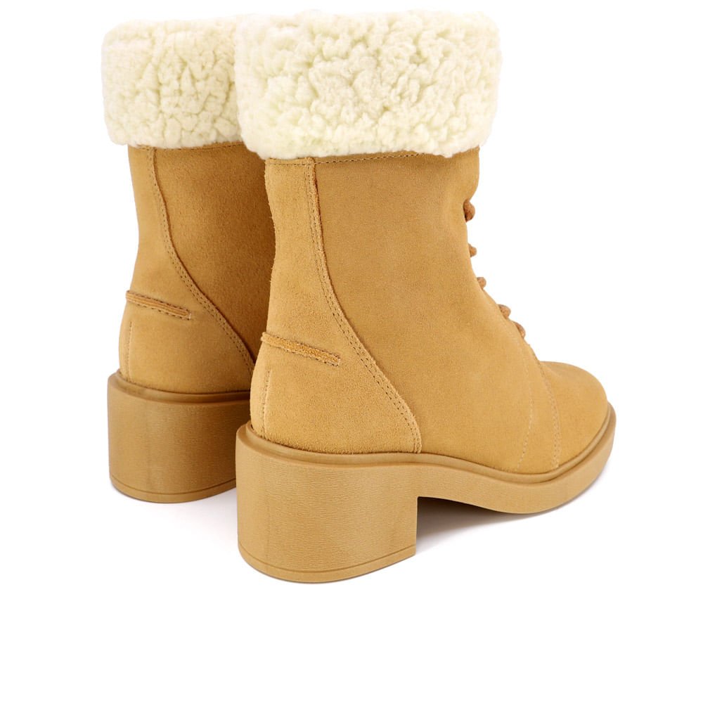 Bota Cano Médio Couro Marrom Detalhe Pelo Marrom 3