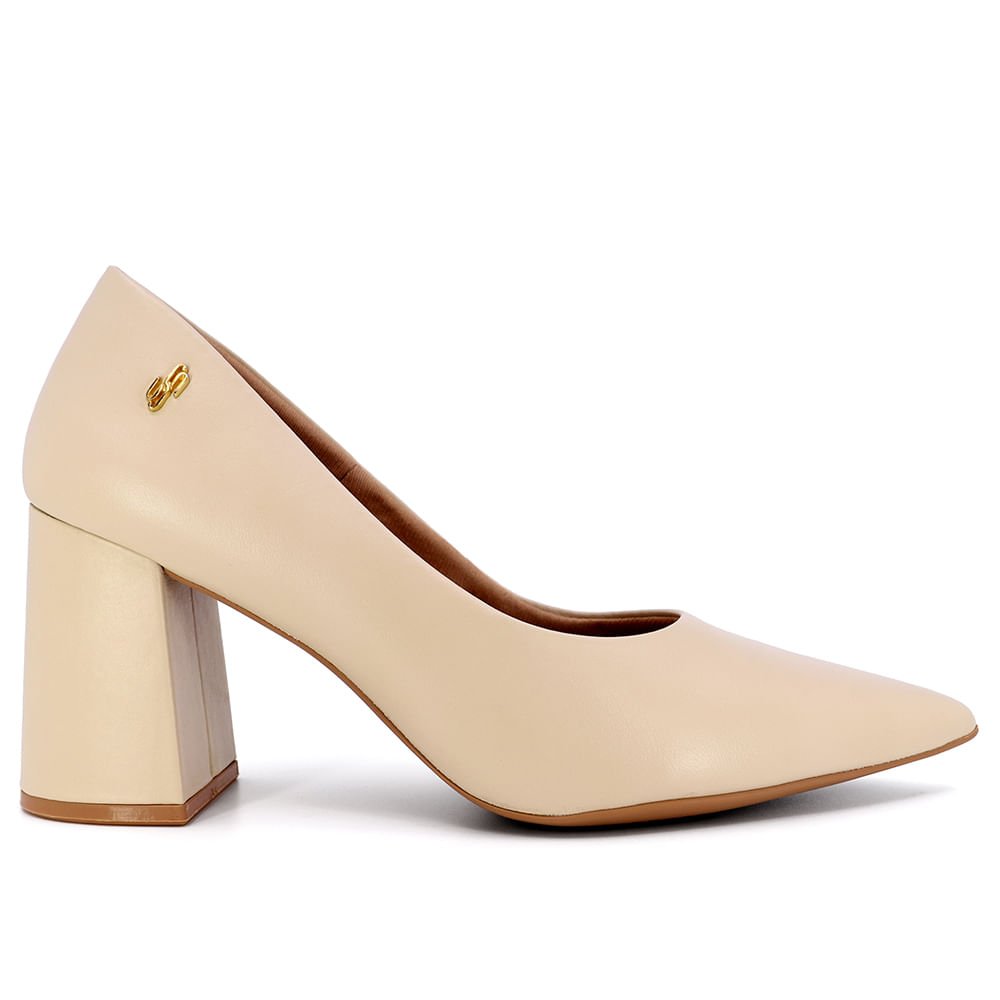 Scarpin Bege Couro Liso