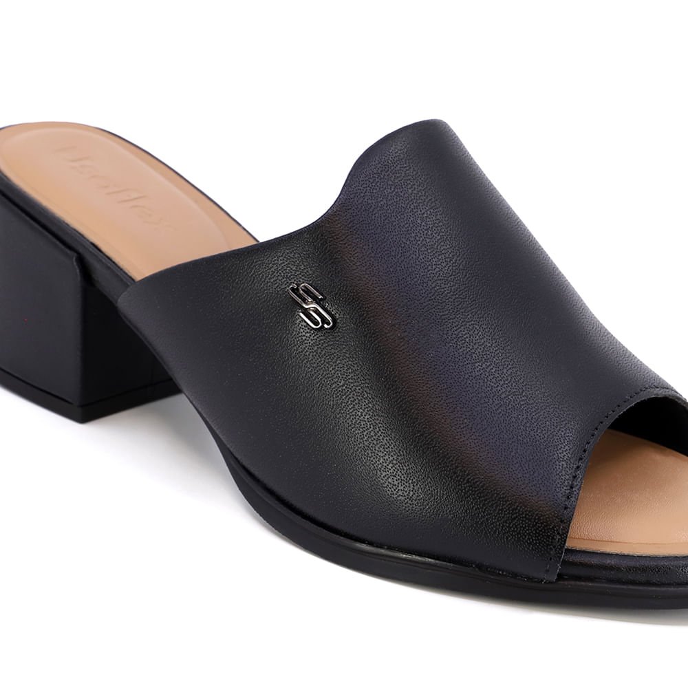 Tamanco Salto Bloco Couro Preto Básico Preto 4