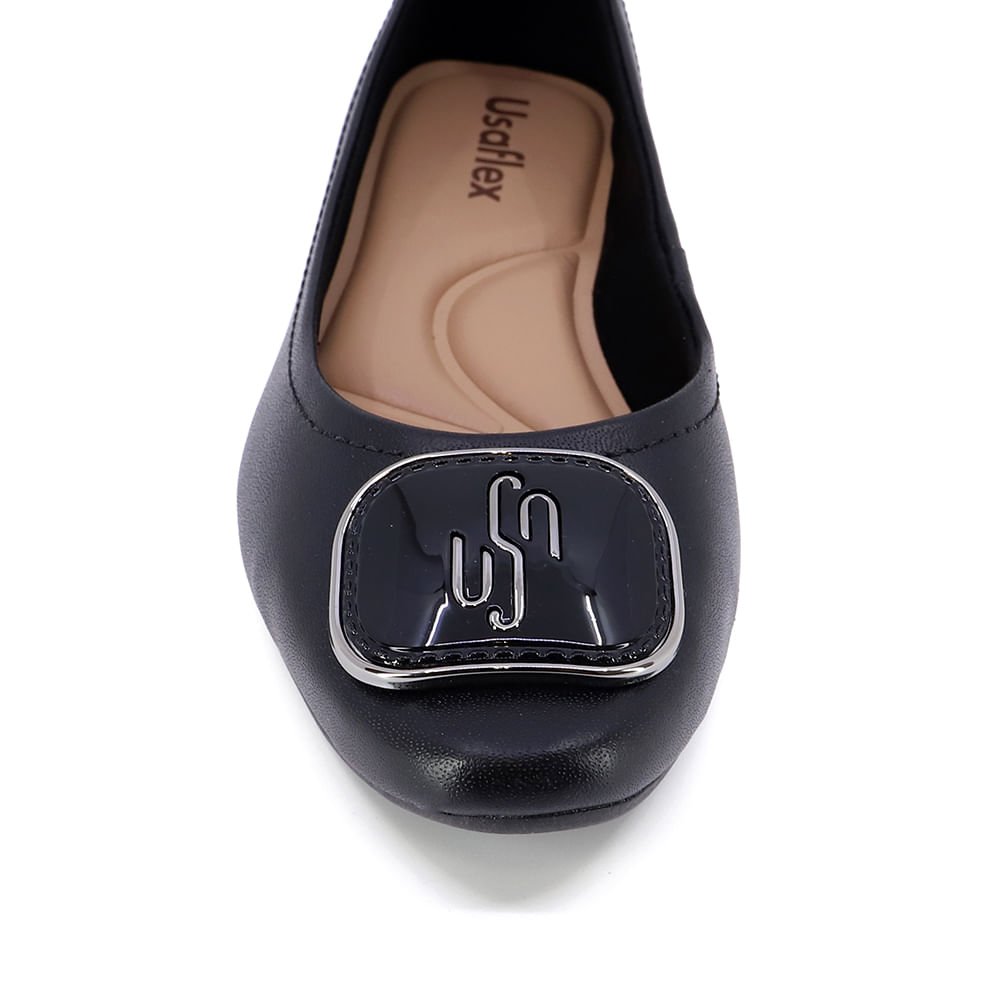 Sapatilha Preta Couro Salto Rasteiro Monograma Preto 4