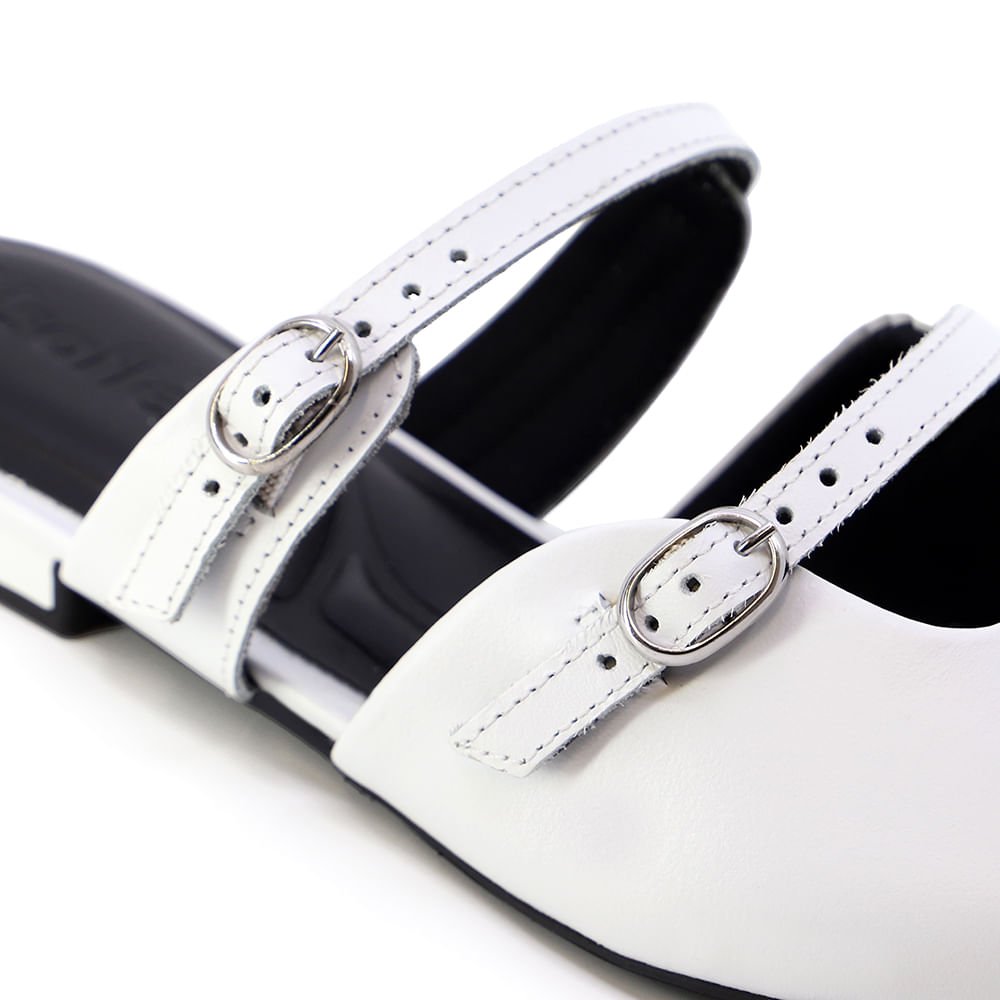 Mule Branco Bico Fino Couro Fivela Branco 4