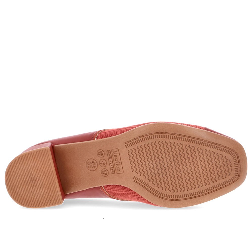 Scarpin Marrom Salto Bloco Couro Detalhe Dourado Marrom 5