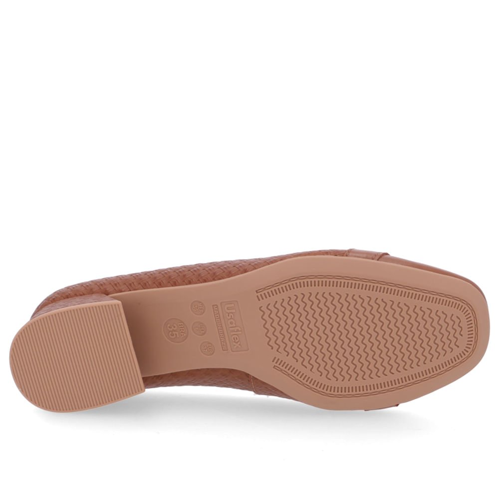 Scarpin Marrom Salto Bloco Couro Detalhe Fivela Marrom 5