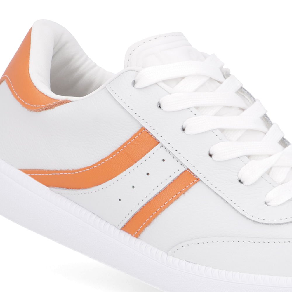 Tênis Clássico Branco Couro Detalhe Laranja Branco 4