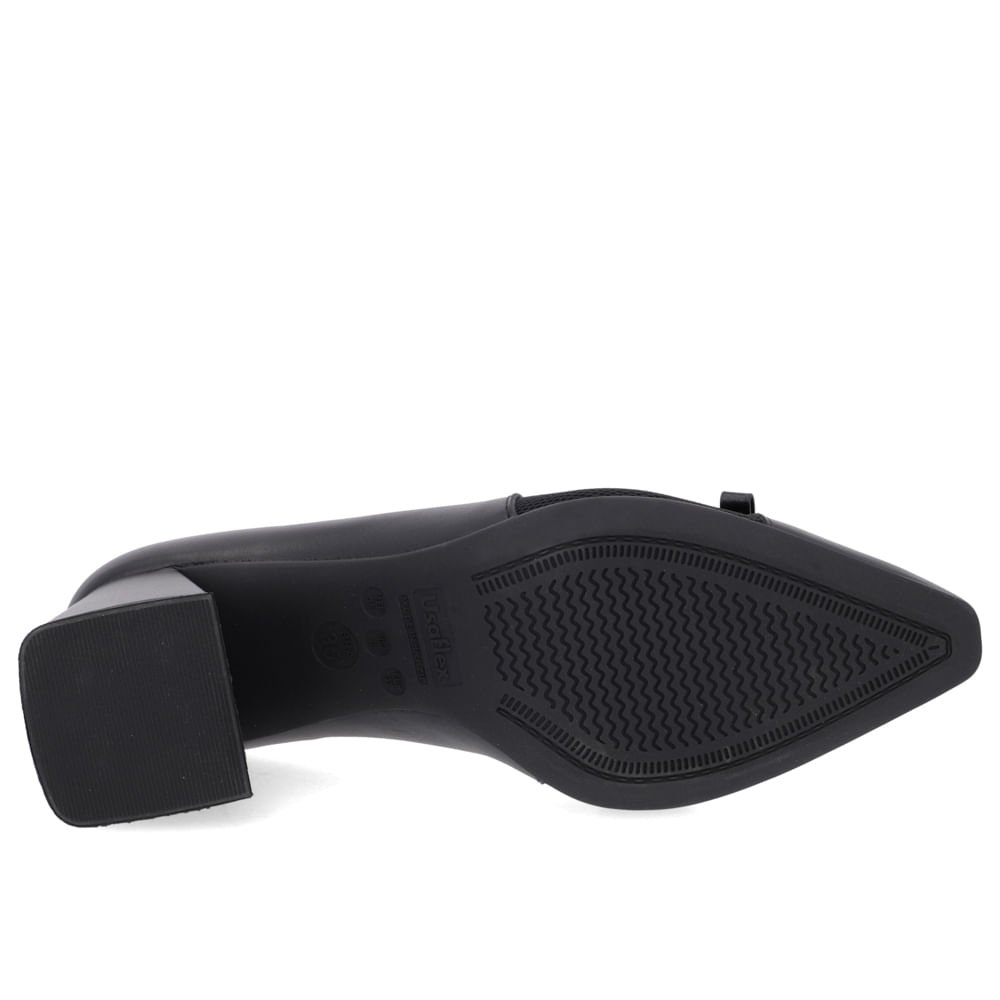 Scarpin Couro Preto Salto Bloco Pingente Preto 5