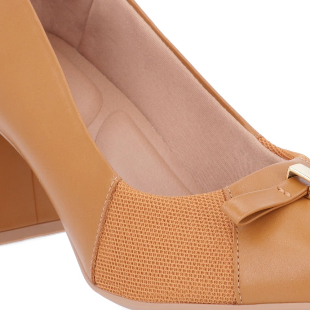 Scarpin Couro Marrom Salto Bloco Pingente Marrom 4