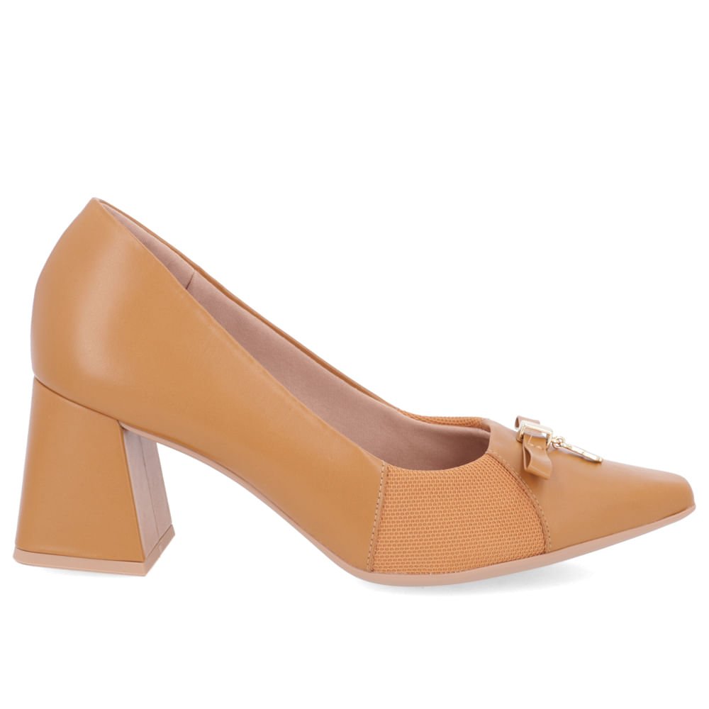 Scarpin Couro Marrom Salto Bloco Pingente