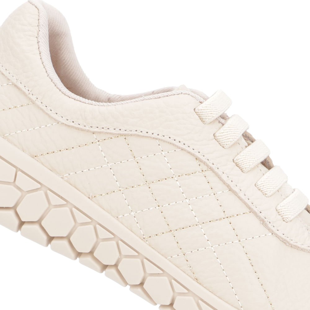 Tênis Bege Couro Detalhe Matelassê Bege 4