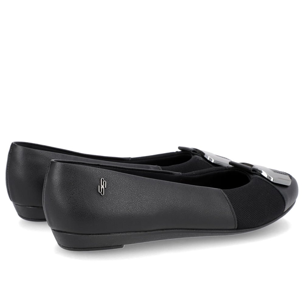 Sapatilha Preta Couro Enfeite Rasteira Preto 3