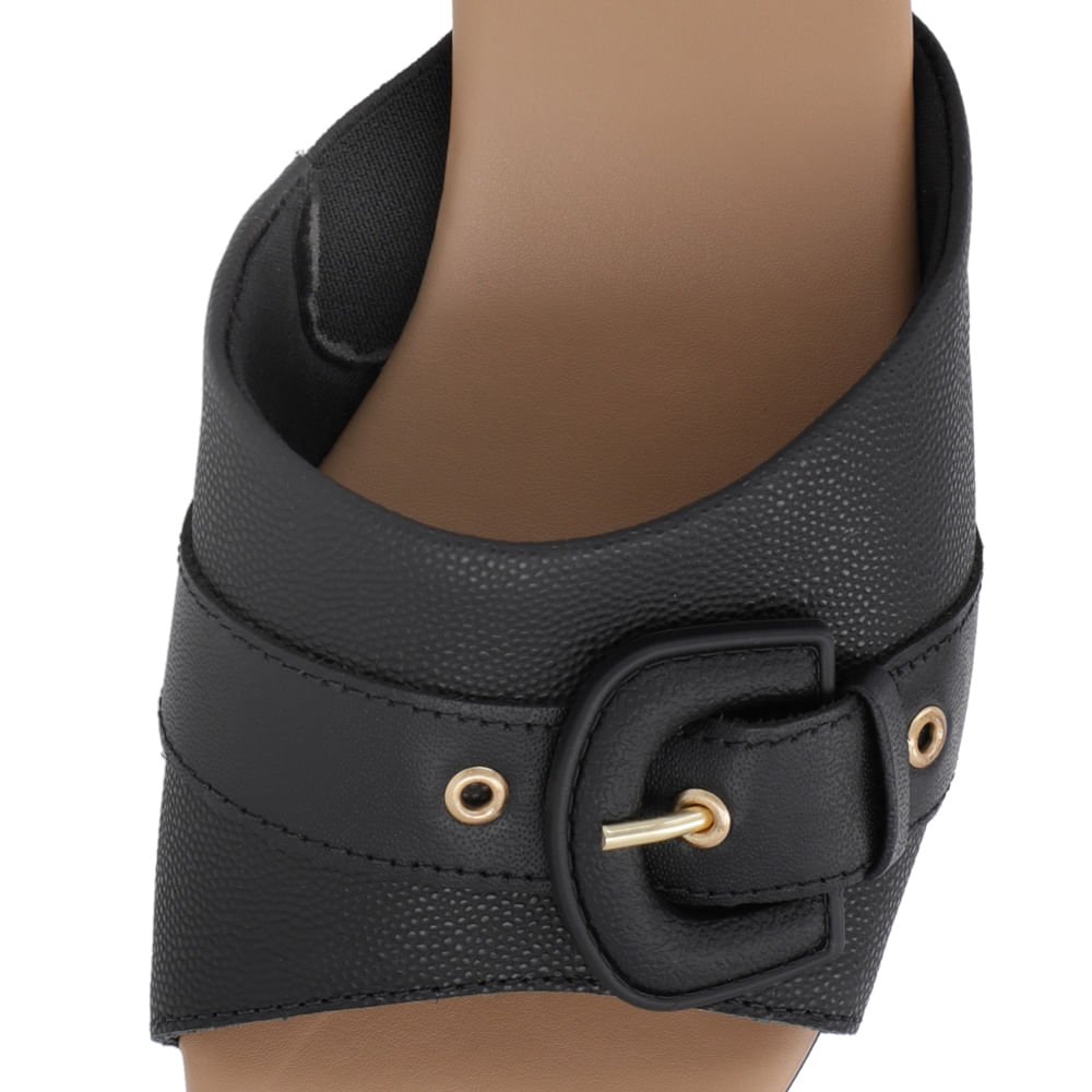 Tamanco Preto Couro Enfeite Fivela Preto 4