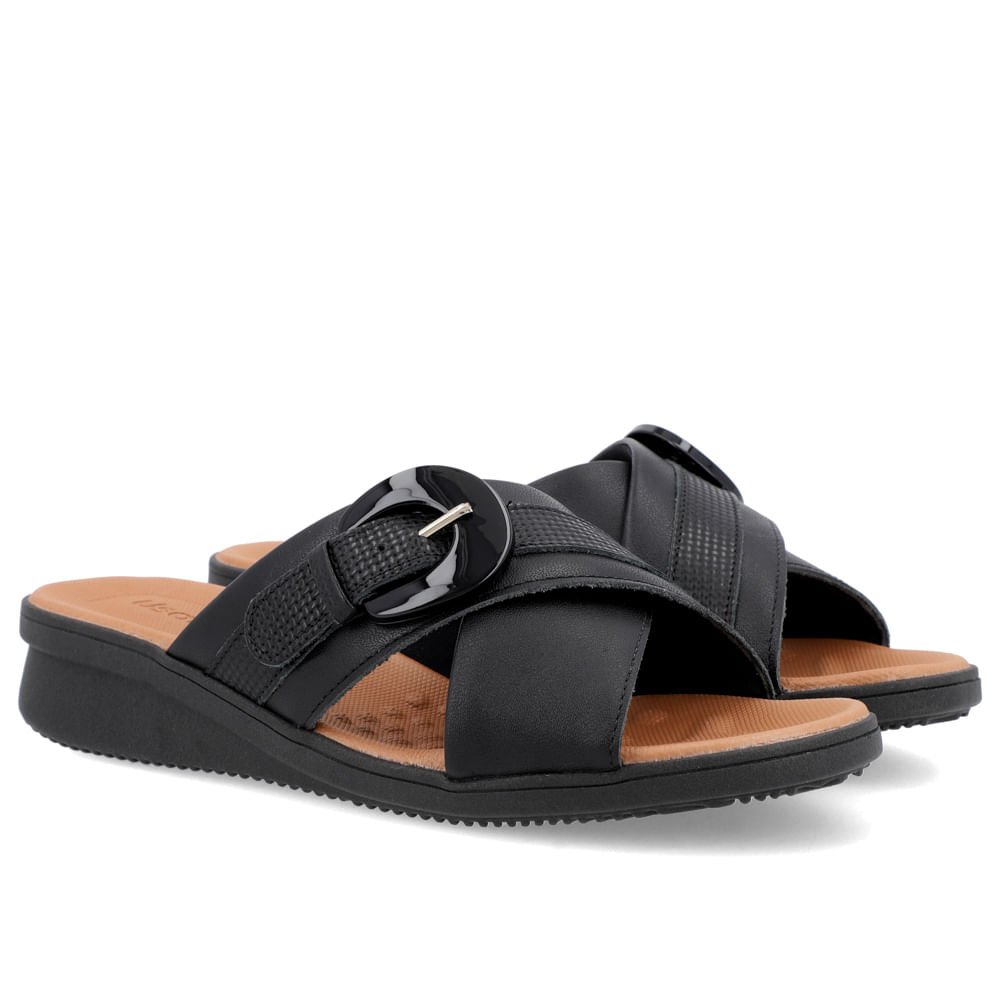 Tamanco Plataforma Couro Preto Enfeite Fivela Preto 2