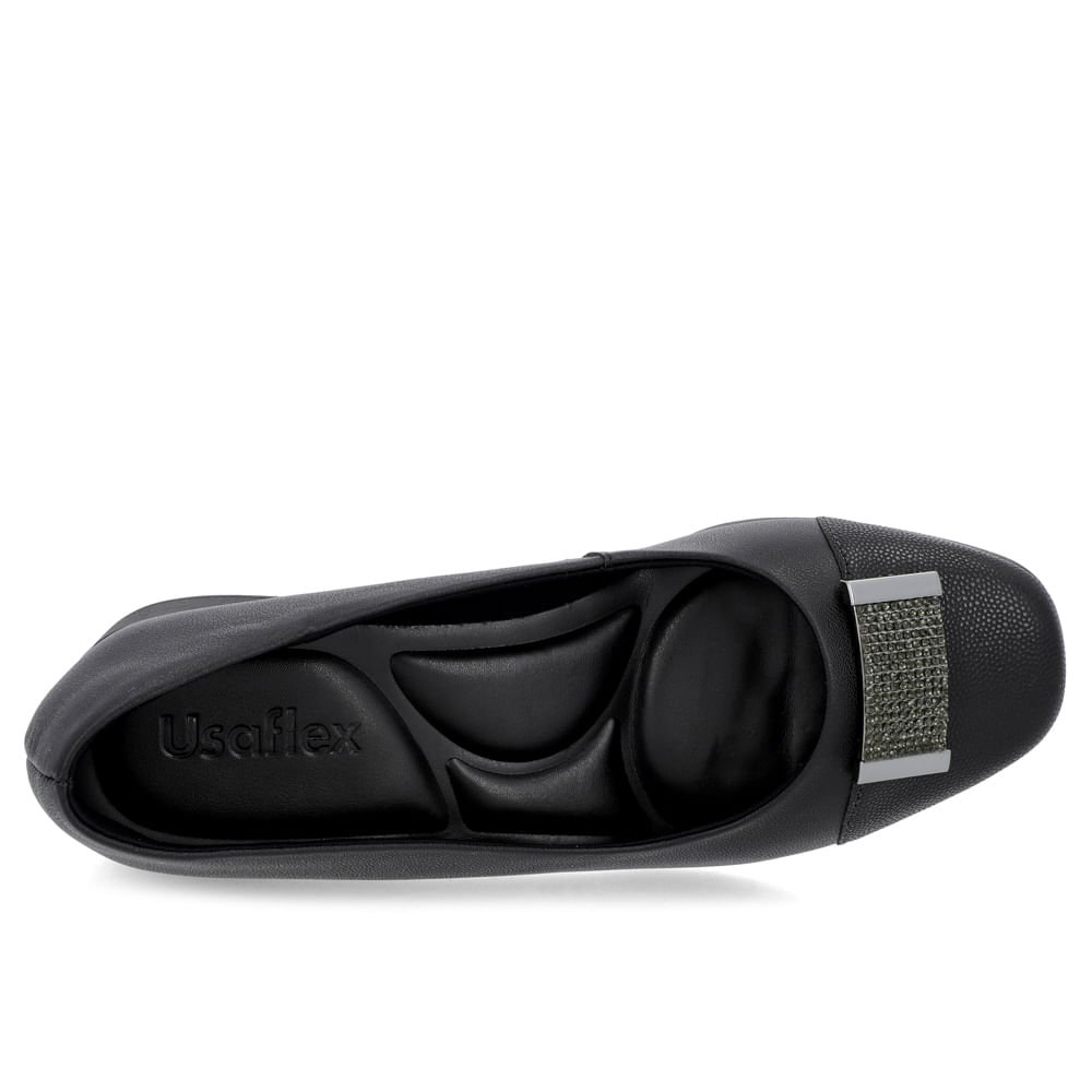 Scarpin Preto Couro Bico Quadrado Enfeite Preto 4