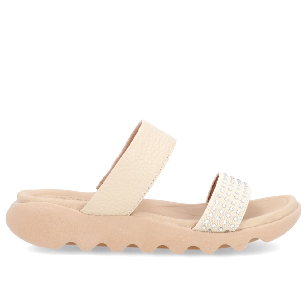 Tamanco Bege Rasteiro Couro Detalhe Brilho Bege 1