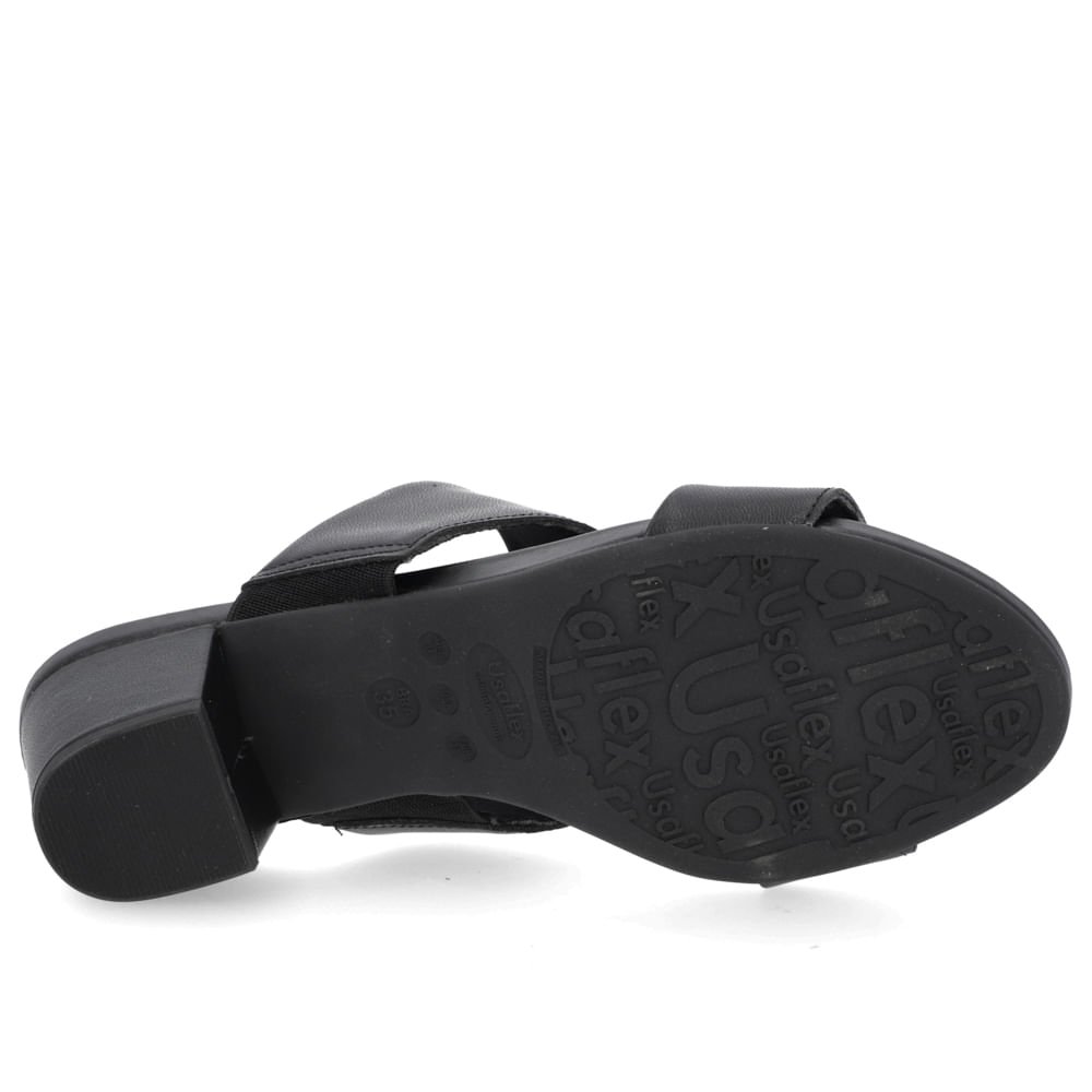 Tamanco Salto Bloco Couro Preto Enfeite Preto 5