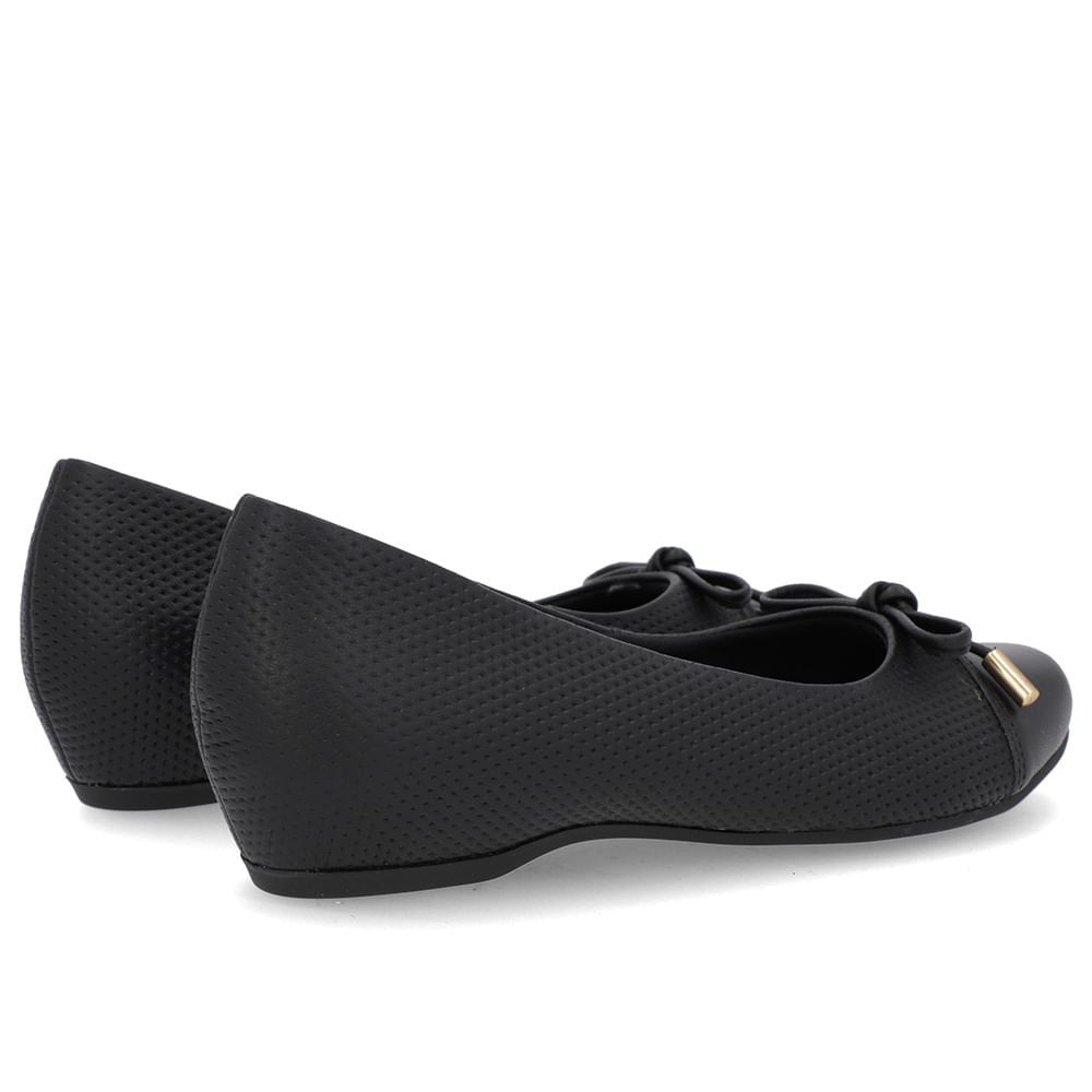 Sapatilha Preta Couro Estampa Preto 3