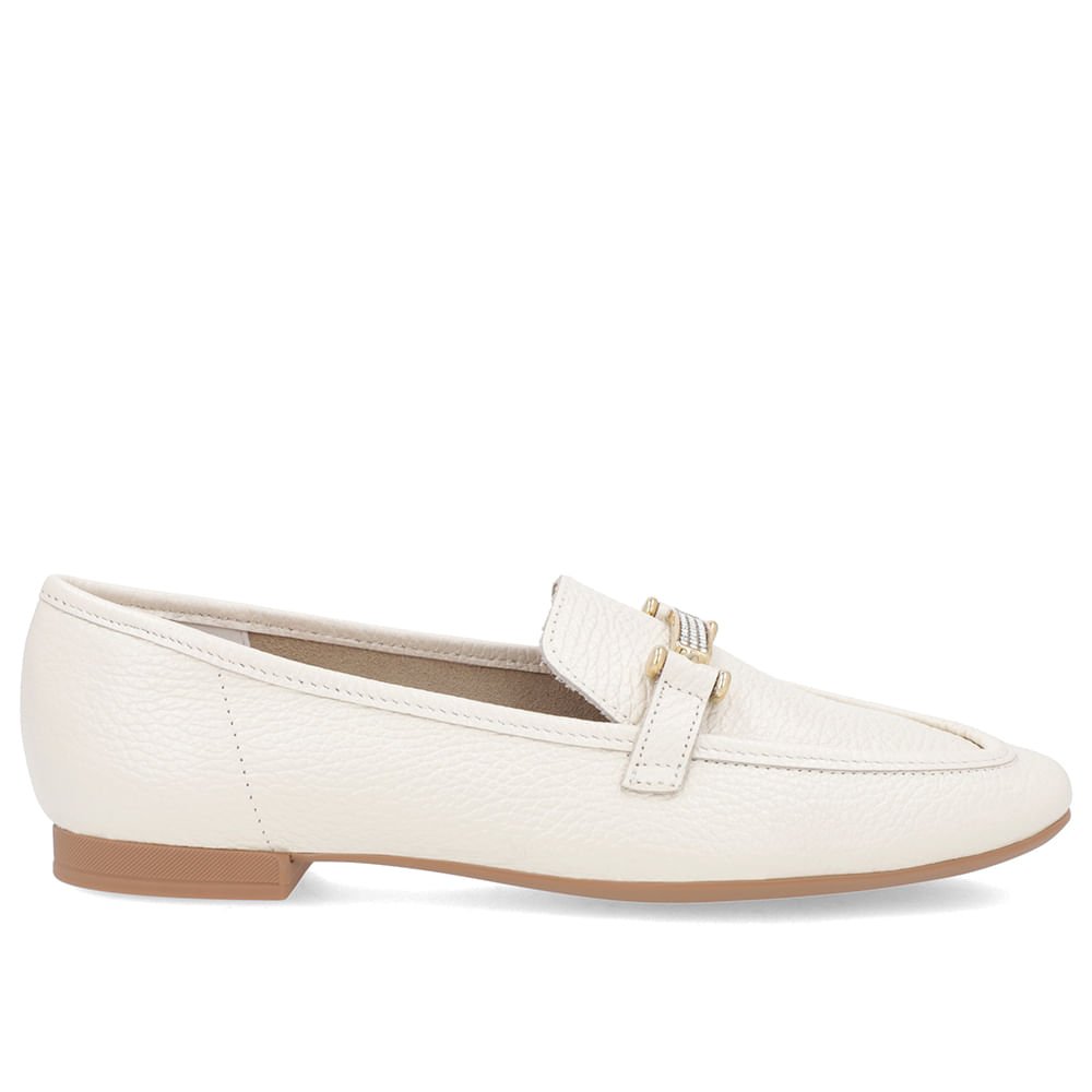 Loafer Off-White Couro Strass