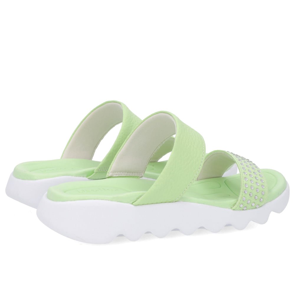 Tamanco Verde Rasteiro Couro Detalhe Brilho Verde 3