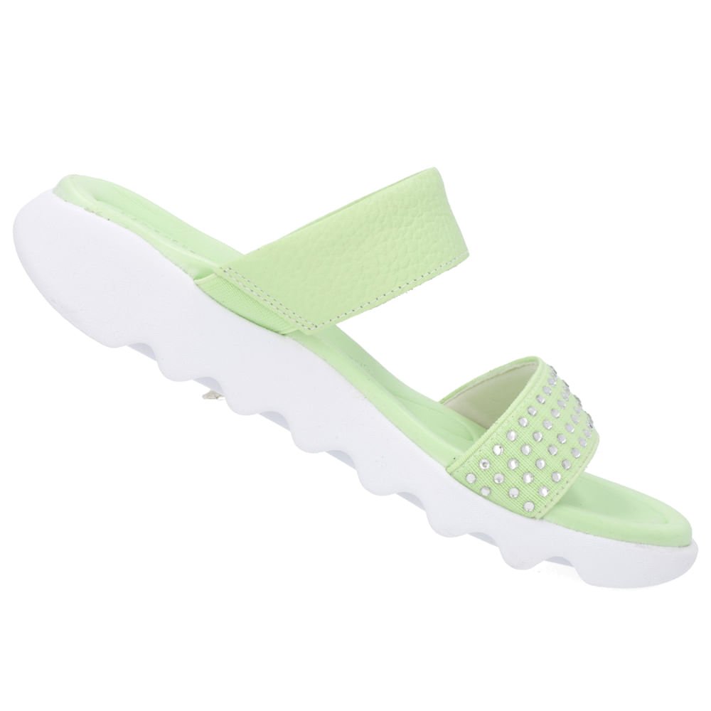 Tamanco Verde Rasteiro Couro Detalhe Brilho Verde 4