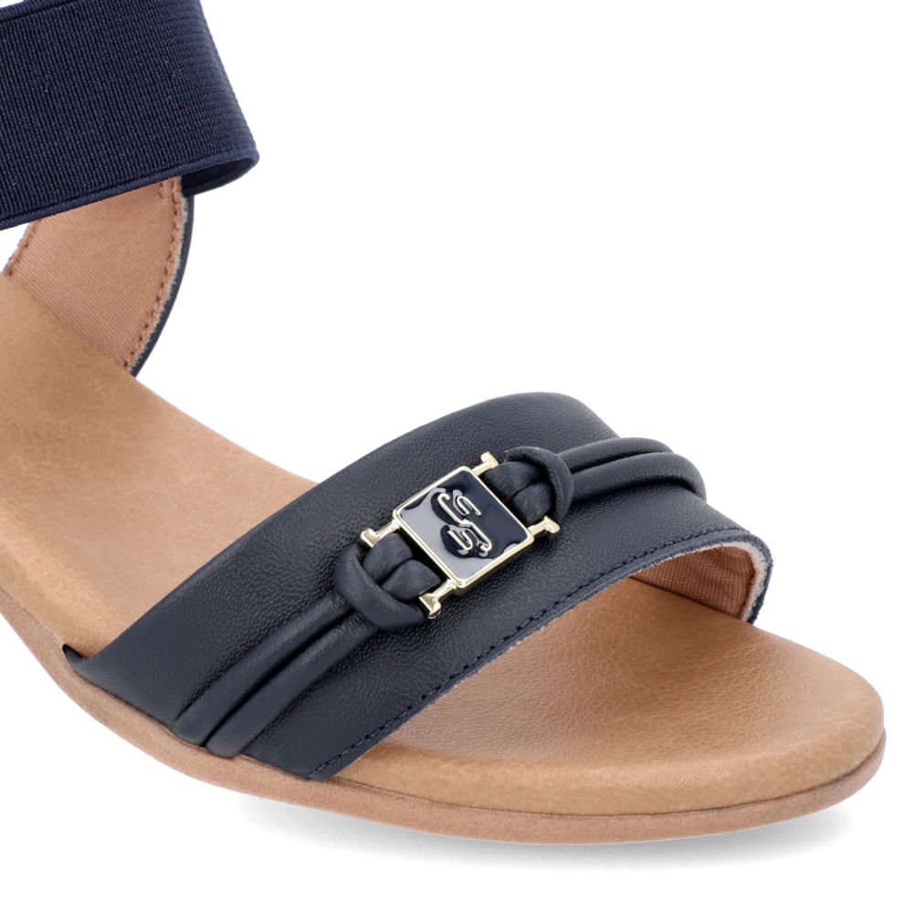 Sandália Bico Redondo Couro Azul Detalhe Fivela Azul 4