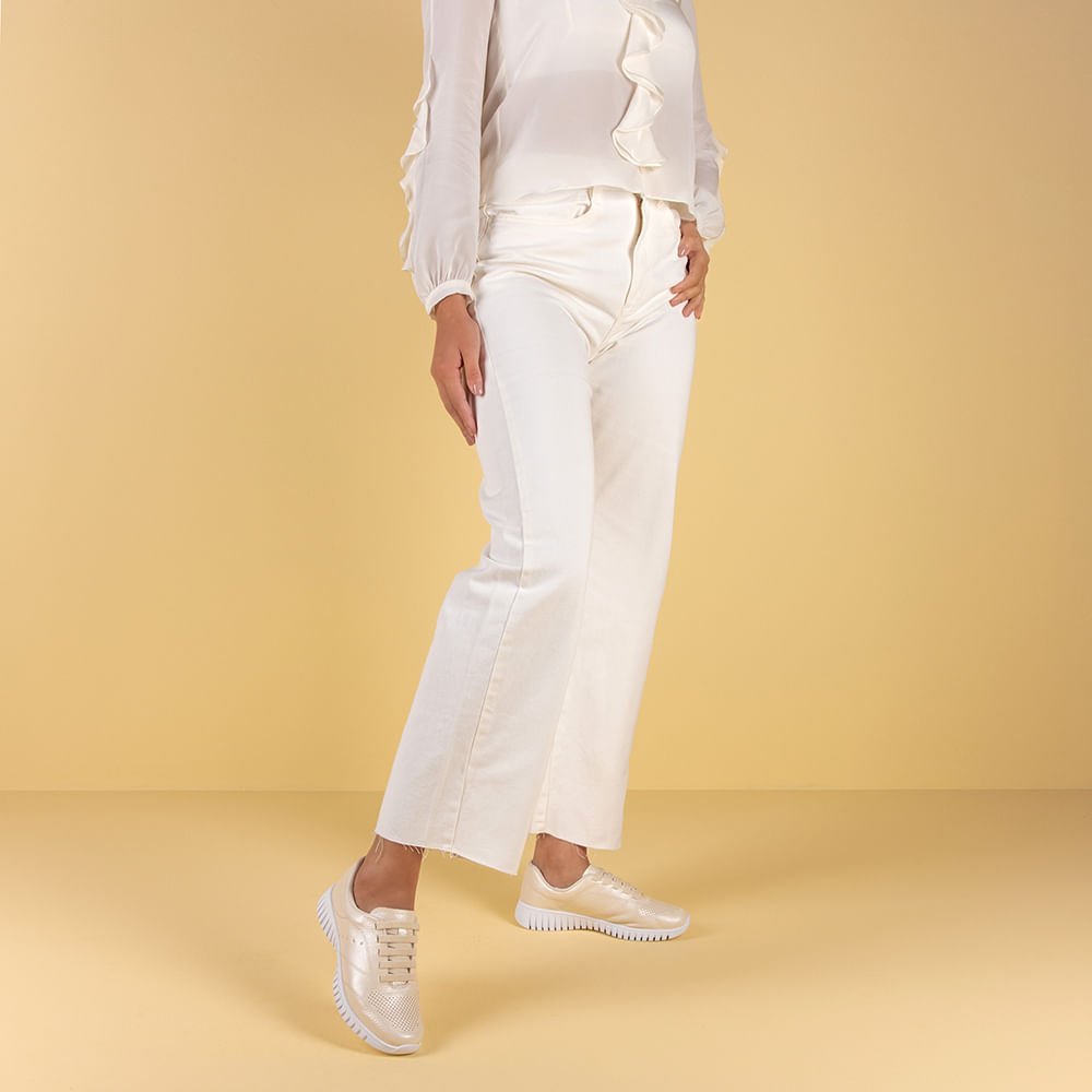 Tênis Casual Off-White Couro Enfeite Rebite Branco 4