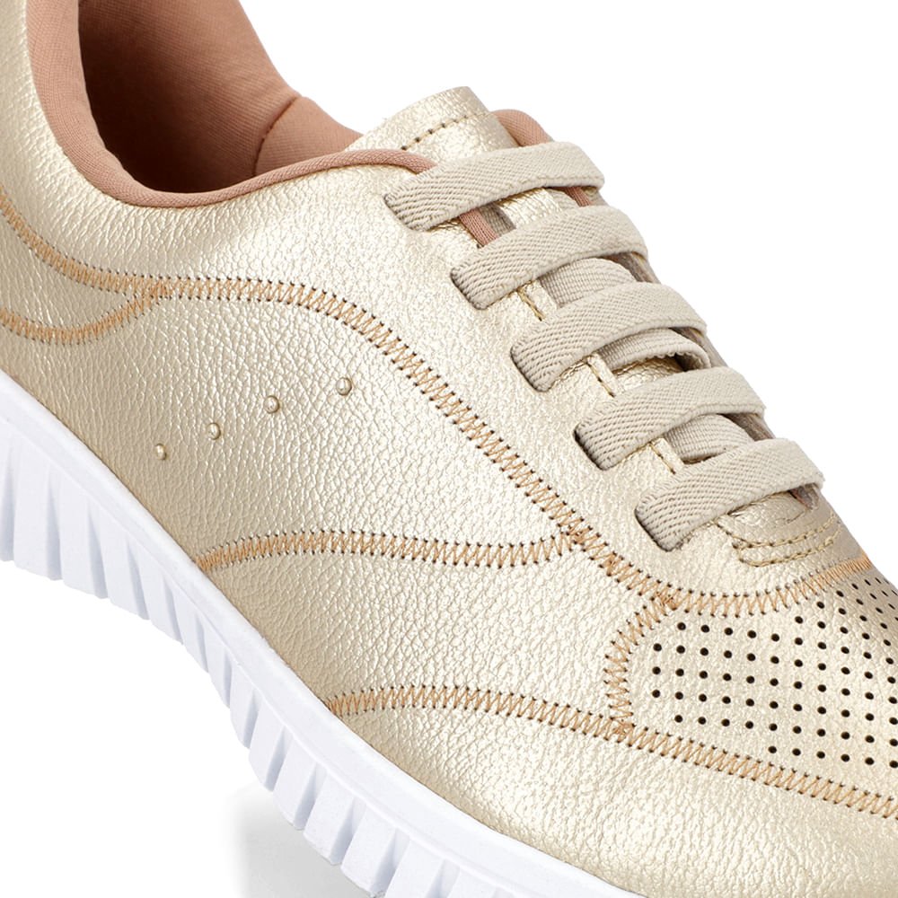 Tênis Casual Dourado Couro Enfeite Rebite Dourado 4