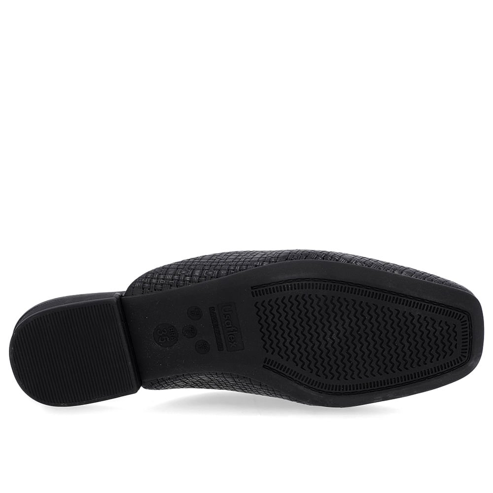 Mule Preto Bico Quadrado Couro Salto Rasteiro Preto 5