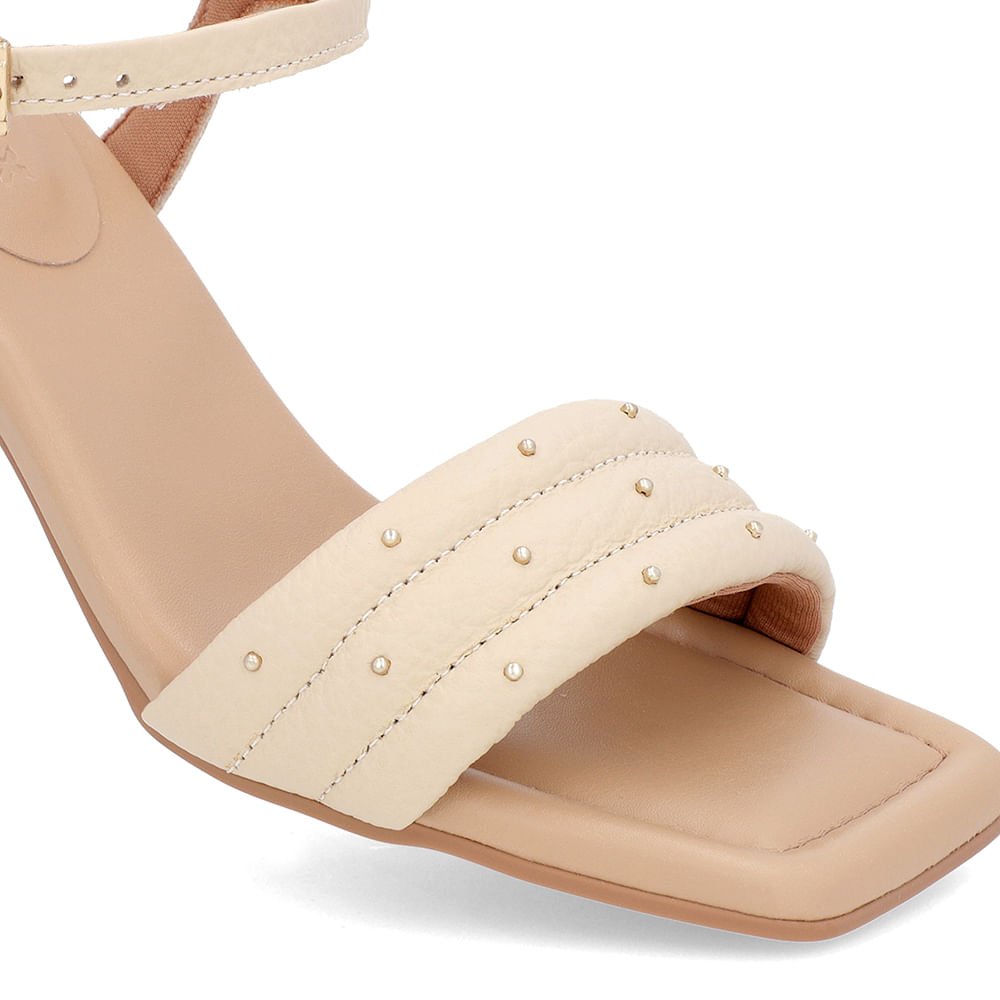 Sandália Salto Amadeirado Couro Bege Rebite Bege 4