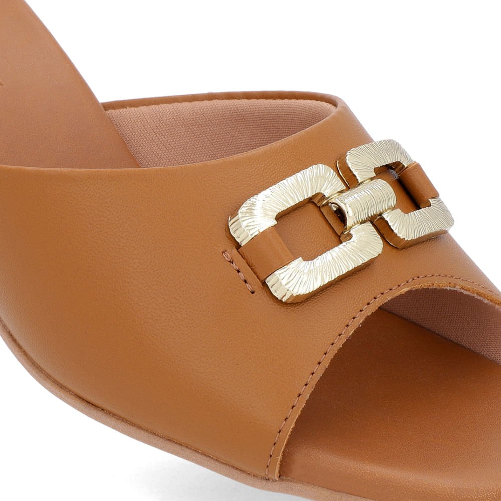 Tamanco Salto Bloco Couro Marrom Enfeite Marrom 4