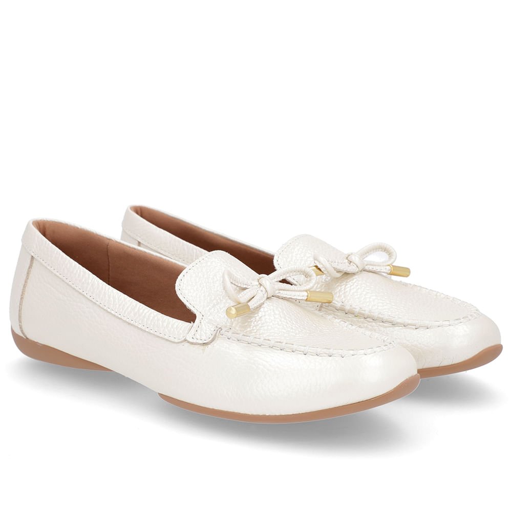 Mocassim Off-White Couro Enfeite Laço Branco 2