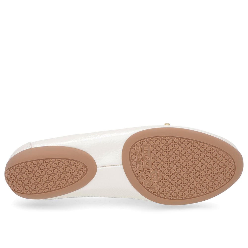 Mocassim Off-White Couro Enfeite Laço Branco 5