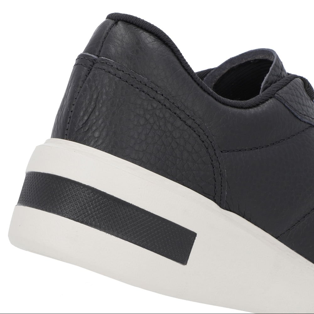 Tênis Preto Couro Detalhe Sola Preto 4