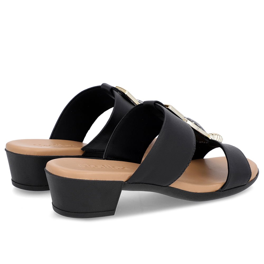 Tamanco Salto Bloco Preto Couro Enfeite Preto 3