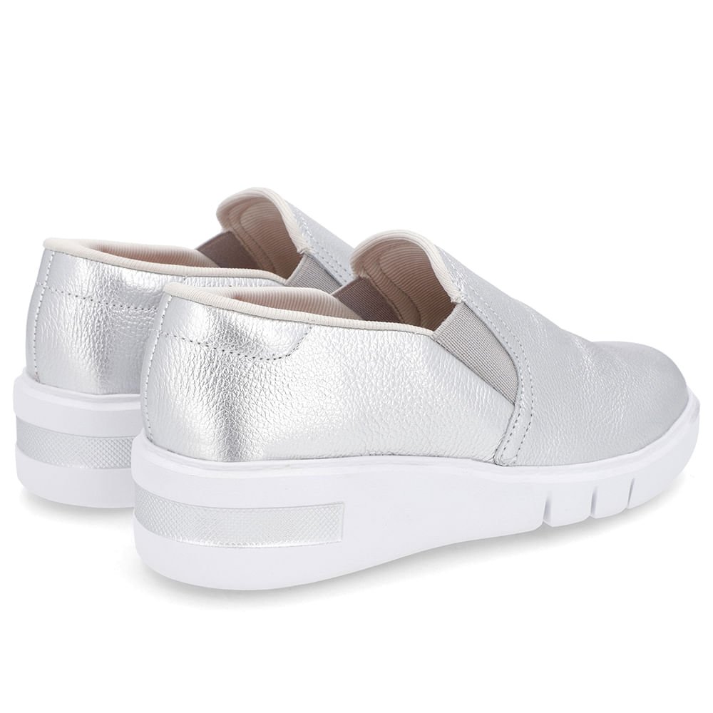 Tênis Prata Couro Detalhe Sola Prata 3