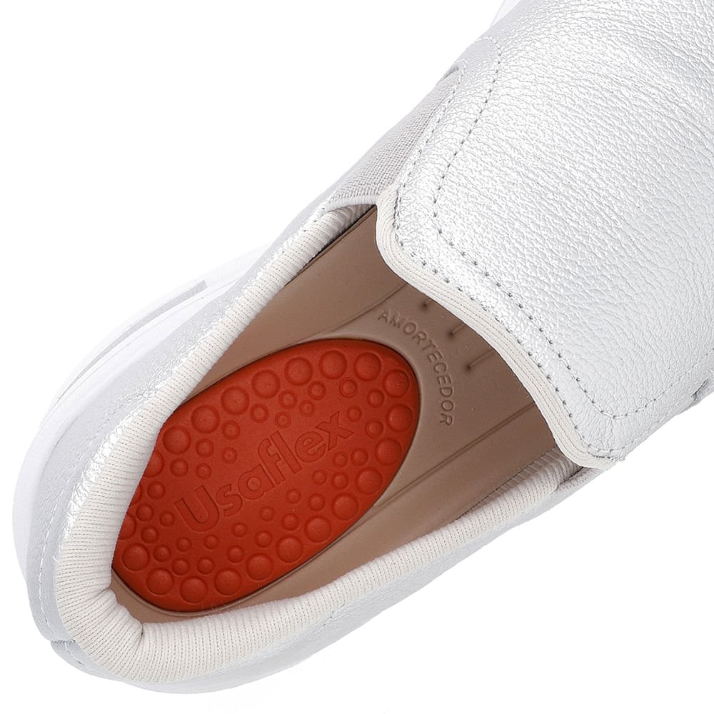 Tênis Prata Couro Detalhe Sola Prata 4