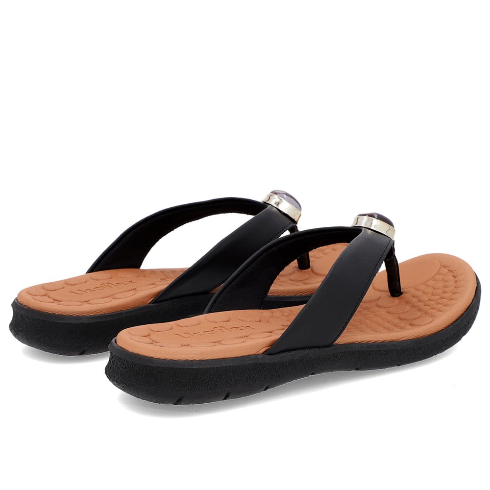 Chinelo Baixo Couro Preto Enfeite Preto 3