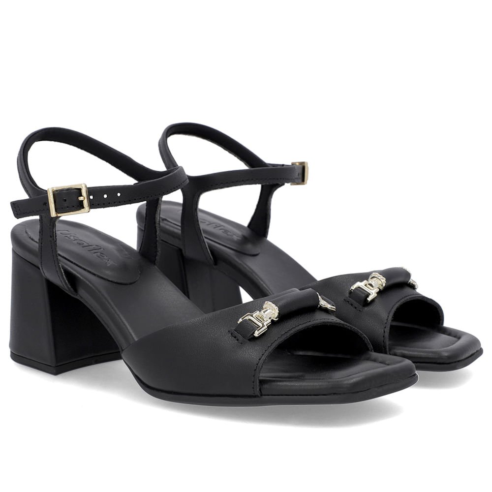 Sandália Salto Bloco Preta Couro Bico Quadrado Enfeite Preto 2