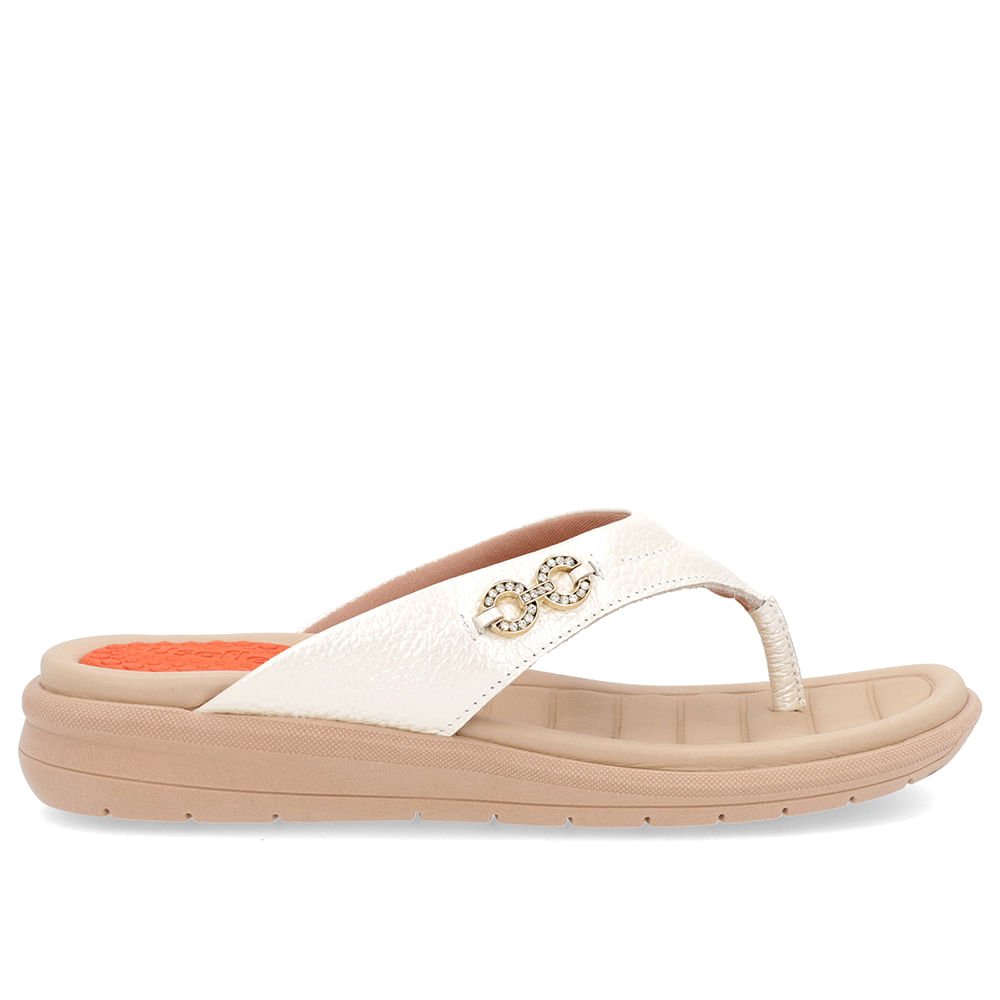 Chinelo Plataforma Couro Off-White Enfeite Brilho