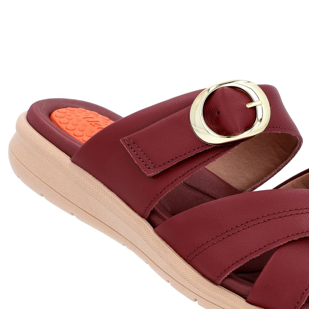 Slide Vermelho Plataforma Couro Detalhe Fivela Bordô 4