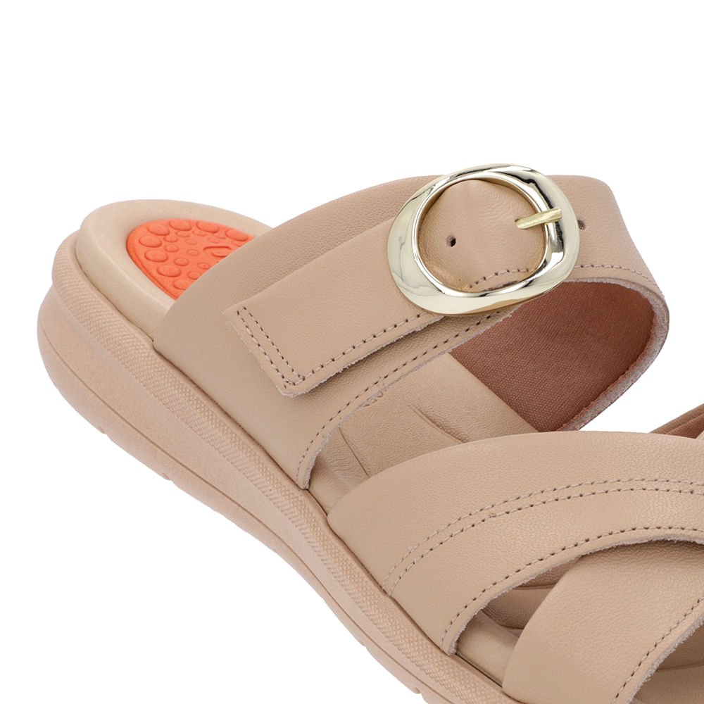 Slide Bege Plataforma Couro Detalhe Fivela Bege 4