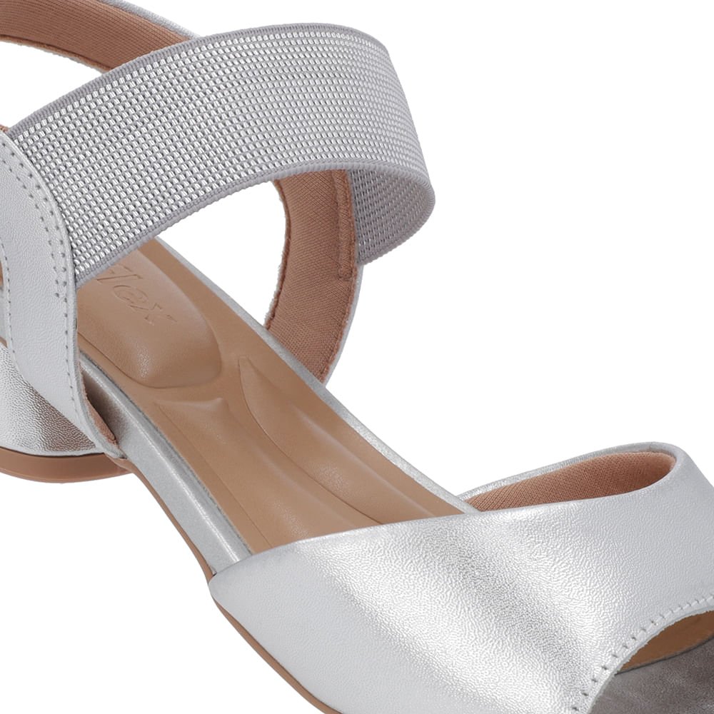 Sandália Básica Couro Prata Detalhe Elástico Prata 4