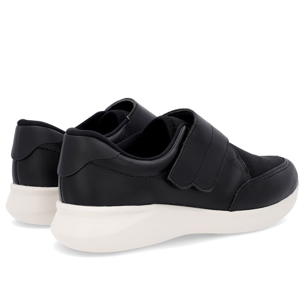 Tênis Casual Preto Couro Detalhe Elastano Preto 3