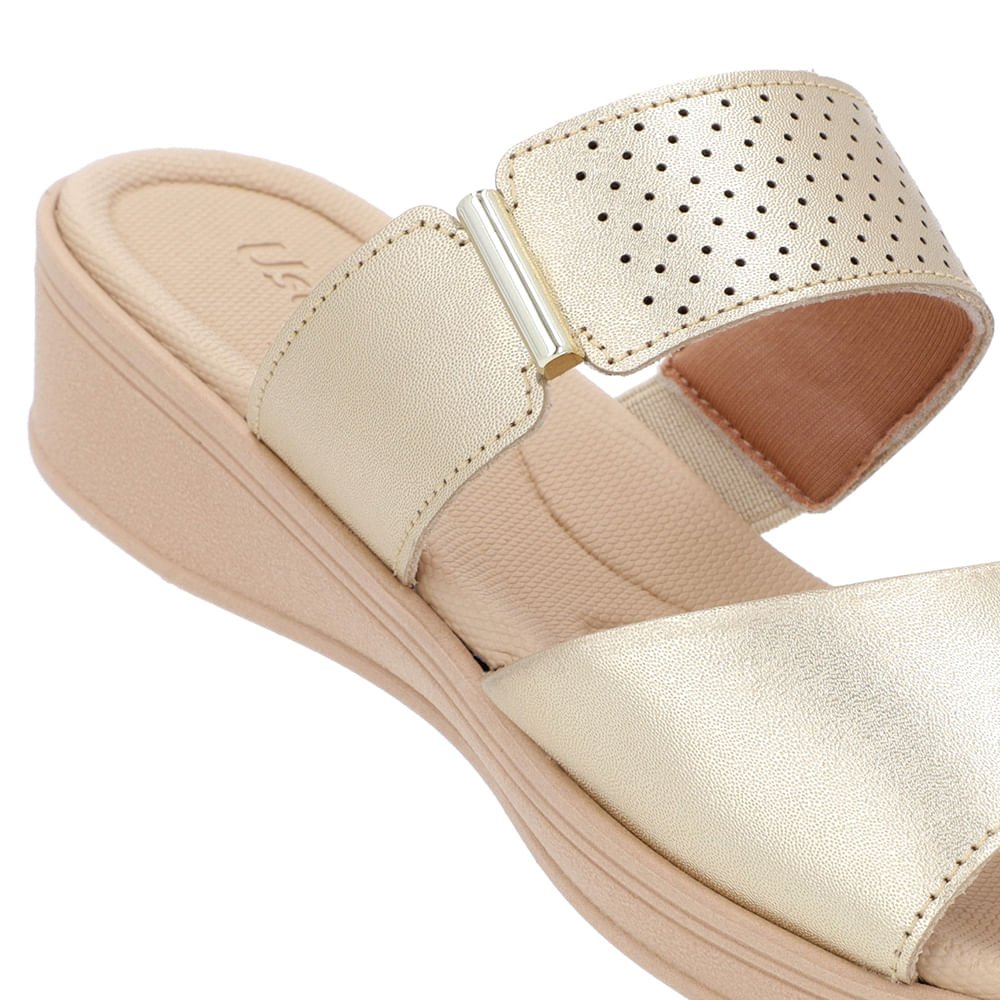 Tamanco Plataforma Couro Dourado Tira Enfeite Dourado 4