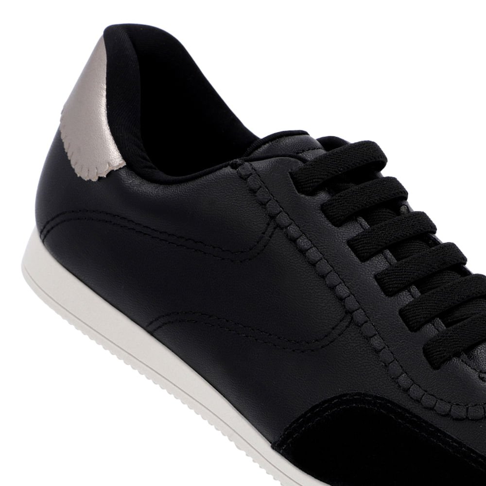 Tênis Preto Couro Detalhe Camurça Preto 4