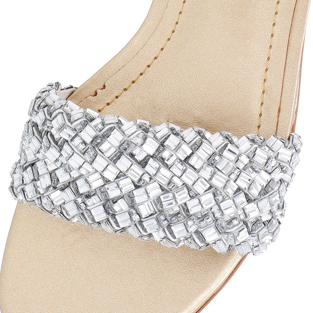 Sandália Bico Quadrado Couro Dourada Enfeite Dourado 4