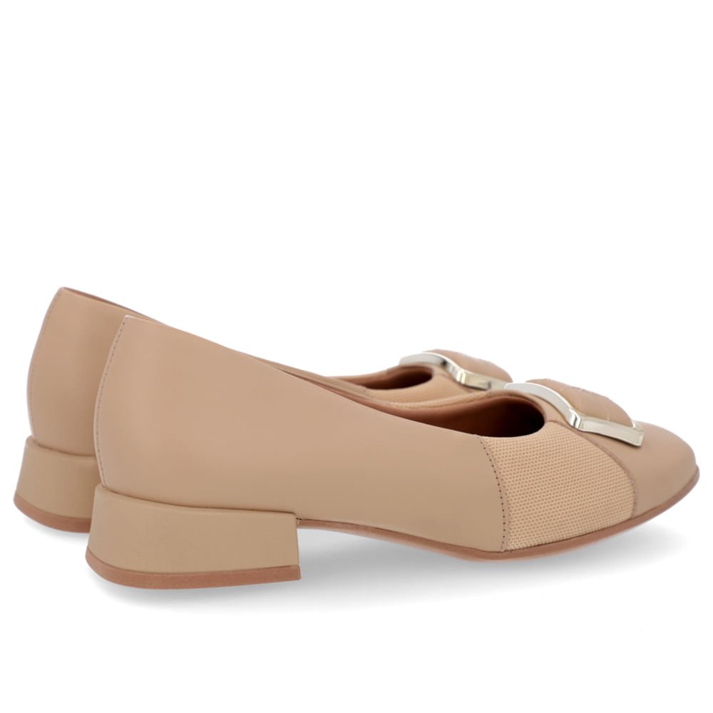 Scarpin Bico Quadrado Couro Bege Detalhe Tecido Bege 3