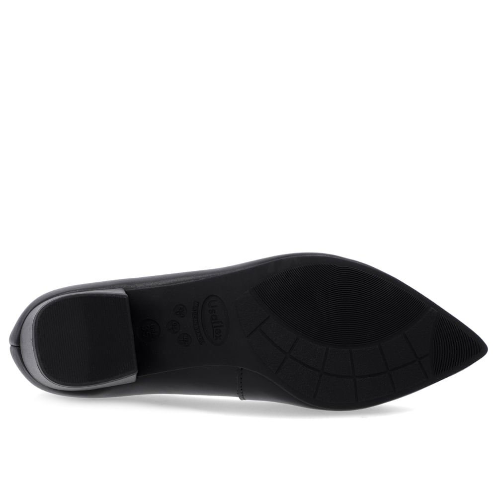 Scarpin Bico Fino Couro Preto Salto Bloco Enfeite Preto 5