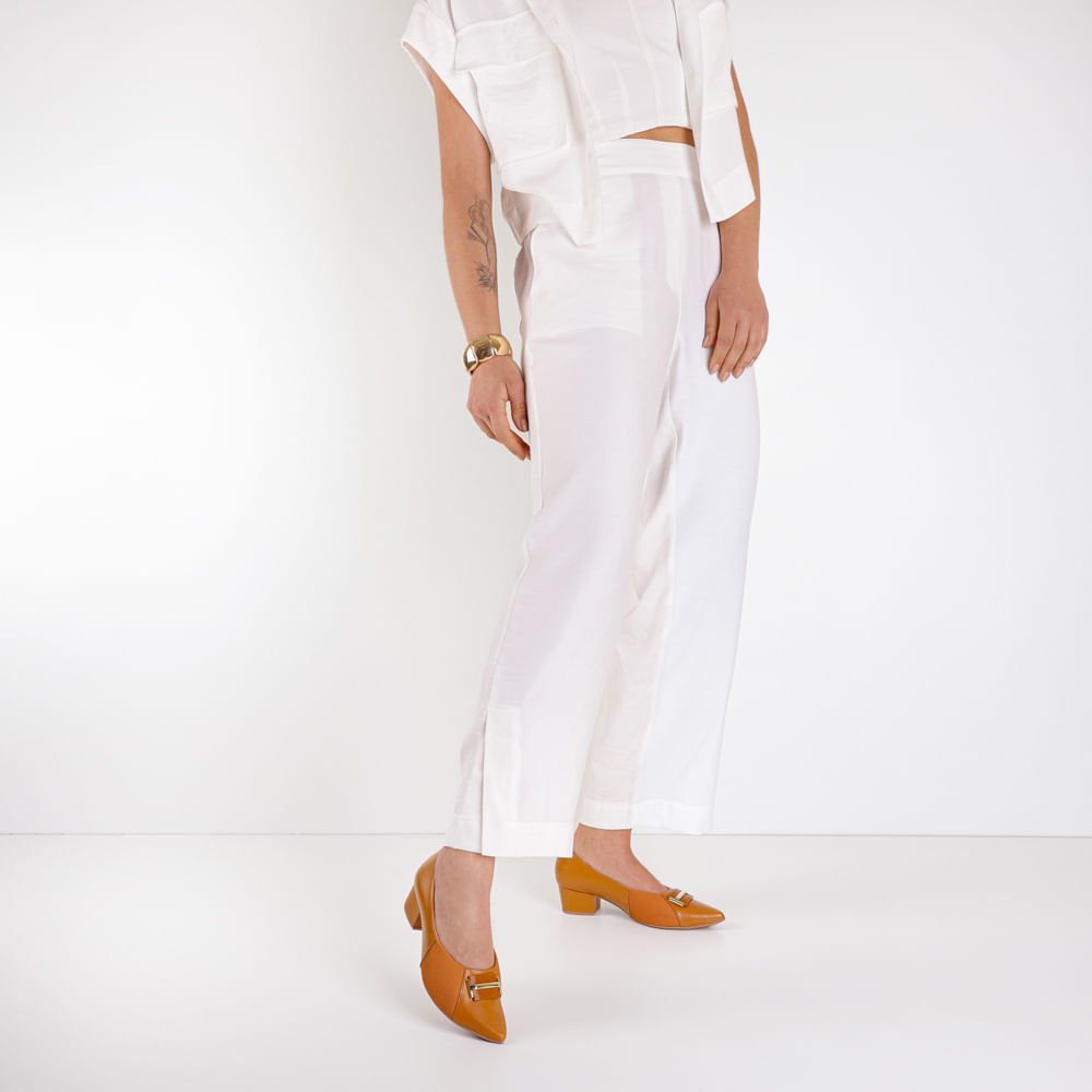 Scarpin Bico Fino Couro Marrom Detalhe Tecido Marrom 4